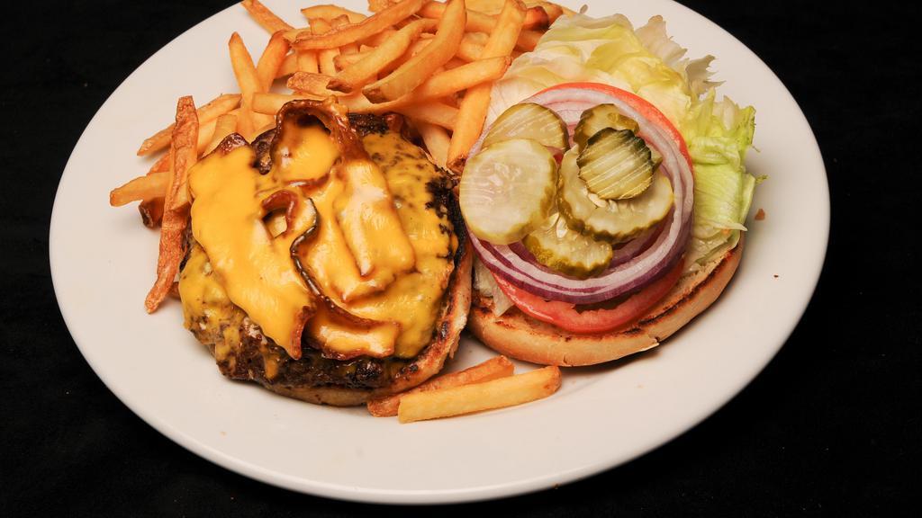 Bacon Cheese Burger · Spread, lettuce , tomato, pickles, onions, side dish.