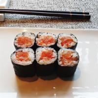Salmon Roll · Sake Maki
(pre-seasoned with wasabi)
