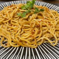 A401. Butter Garlic Noodle / 牛油蒜蓉面 · Chef's recommend.