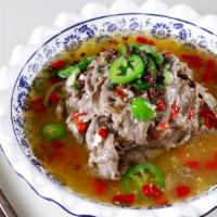 Spicy Beef with Peppercorns in Clear Broth 椒麻肥牛 · 