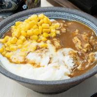 Garlic Creamy Curry Rice 蒜味奶油咖哩丼蓋飯 · Cheesy garlic curry, corn.