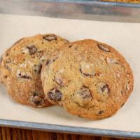MATT'S CHOCOLATE CHUNK COOKIE · Chocolate chunk-pecan cookie w/chile arbol (butter, flour, brown sugar, vanilla extract, bak...