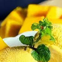 Lemon Love pint · Tart, fresh, and creamy lemon ice cream.