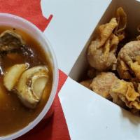Sun Kwong Yee Fried Wonton · Mixed vegetables, mixed protein In thick broth with fried wonton