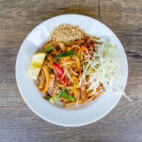 Burmese Pad Thai · Gluten free. Choice of tofu, chicken or shrimps, stir fried rice noodle tofu, red bell peppe...