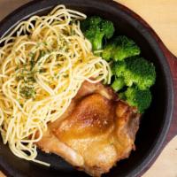 11. Chicken Pasta  · Seasoned chicken with garlic pasta, and broccoli, served with choice of sauce