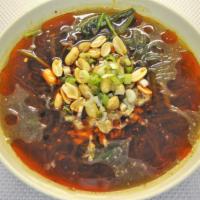 Chong Qing hot and sour bean vermicelli  重慶風味酸辣粉 · vegetarian.