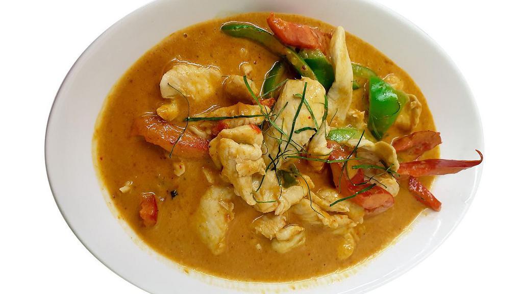 Panang Curry · Choice of meat, kaffir leaves and bell pepper in panang curry sauce (without rice)