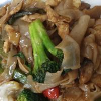 Pad Kee Mao (Drunken Noodle) · Flat rice noodle pan-fried with choice of meat, garlic, chili, mushroom, veggies, bamboo sho...