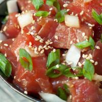 Makai Bowl
 · Ahi tuna, salmon, shoyu sauce, spicy aioli, edamame, cucumber, carrots, tomatoes, pickled gi...