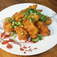 Salt & Pepper Chicken Wings · 8 Pieces