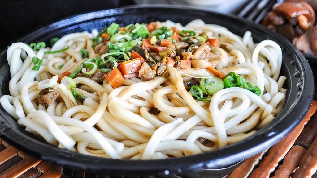 Wuhan Sesame Noodle (武汉热干面) · 