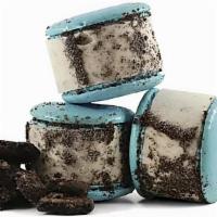 Cookie 'n' Cream · Rich pieces of chocolate cookies immersed in creamy vanilla ice cream, topped with chocolate...