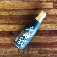 Ginjo Karat Tamba OZEKI
 · Silky-smooth, rich, and fruity flavor strong ginjo aroma.