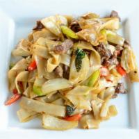 Drunken Noodle · Flat rice noodles with basil leaves, onion, bell peppers, and chili.
Gluten-free, vegan, and...