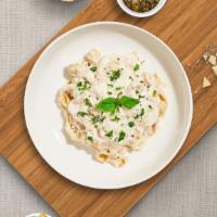  Mushroom Fettuccine Alfredo · (Vegetarian) Fettuccine pasta cooked with a homemade white sauce and topped with cremini mus...