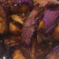 Sautéed Eggplants with Garlic Sauce ⻥⾹茄⼦ · Spicy.