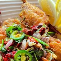 椒盐鸡翼Salted & Pepper Chicken Wings · deep fried chicken wings with salt & pepper
Small 4pcs
Big 8pcs