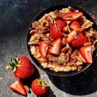 Steel Cut Oatmeal With Strawberries & Pecans · 370 Cal. Steel cut oats, cooked to perfection and topped with strawberries, pecans and cinna...