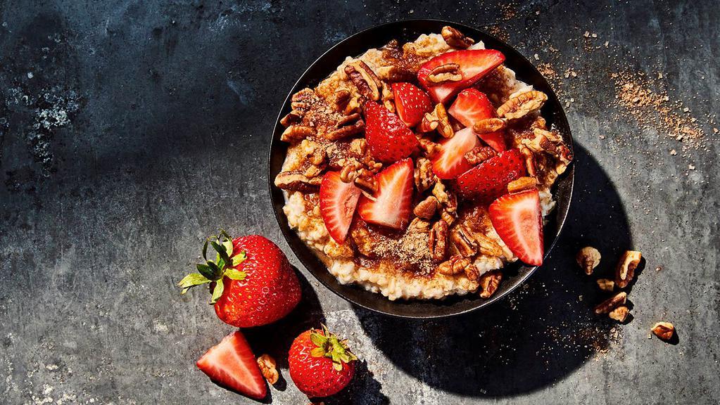 Steel Cut Oatmeal With Strawberries & Pecans · 370 Cal. Steel cut oats, cooked to perfection and topped with strawberries, pecans and cinnamon crunch topping. Allergens: Contains Tree Nuts. May contain Wheat, Soy