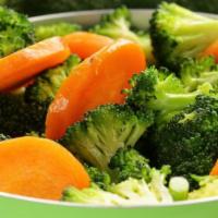 Green Light · Steamed broccoli, green bean, carrot, cabbage.