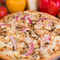 Ranch Chicken (Personal - 9” - 4 Slices) · Ranch dressing, grilled chicken breast, sliced mushrooms, red onions and mozzarella cheese.