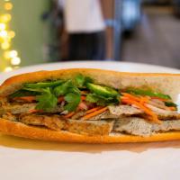 BM6. Fishcake Sandwich · Fishcake (ground white fish) in a Vietnamese style baguette.
