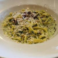 Tortiglione (Gluten Free) · Organic Whole Grain Buckwheat Pasta., Portobello Mushrooms, Green Peas, Sun Dried Tomatoes, ...