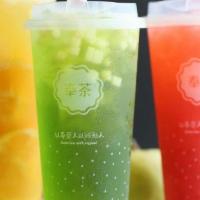 D3. Jasmine Apple Green Tea · Apple, green tea. Add any milk foam for an additional charge. Decaf Substitution: Sparkling ...