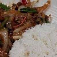 Mongolian Beef Over Rice 蒙古牛肉饭 · 
