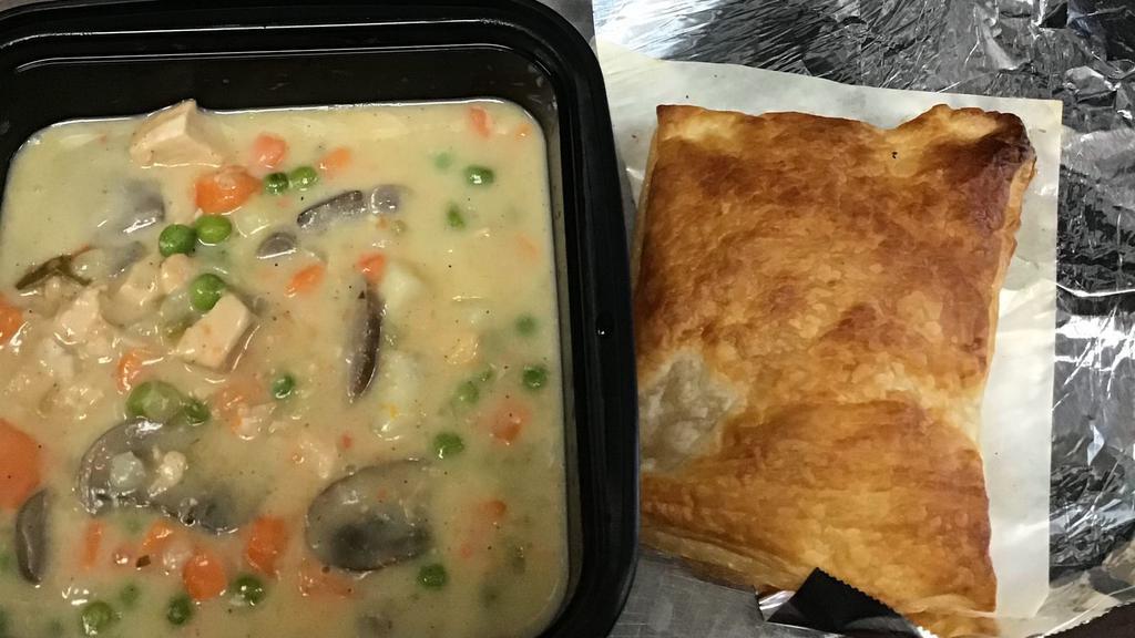 Chicken Pot Pie · Breast meat chicken with carrots,mushrooms,onions and peas in cream sauce topped with puff pastry