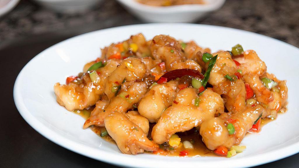 KungPao Shrimp 깐풍새우 · Deep-fried, then Dry Sauteed Shrimp in Mild Spicy House Sauce with Garlic.