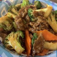 7. Broccoli Beef / 西蘭牛 · 