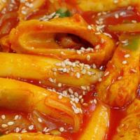 Dduk Bok Ki 떡볶이 · Rice cake and fish cake w/ spicy sauce

Add Ramen or Cheese $2.00 picy
