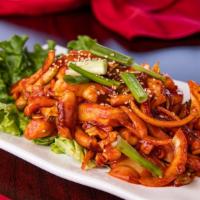 Ohjinguh Dduk Bok Ki 오징어 떡볶이 · Sauteed spicy squid w/ rice cake

Choose Squid or Pork or Beef or Chicken. picy