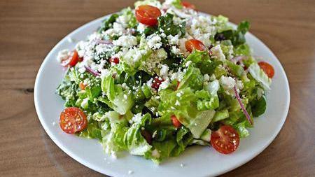 Large Greek · Romaine, bell peppers, kalamata olives, cucmber, cherry tomatoes, red onions, feta, red wine vinaigrette