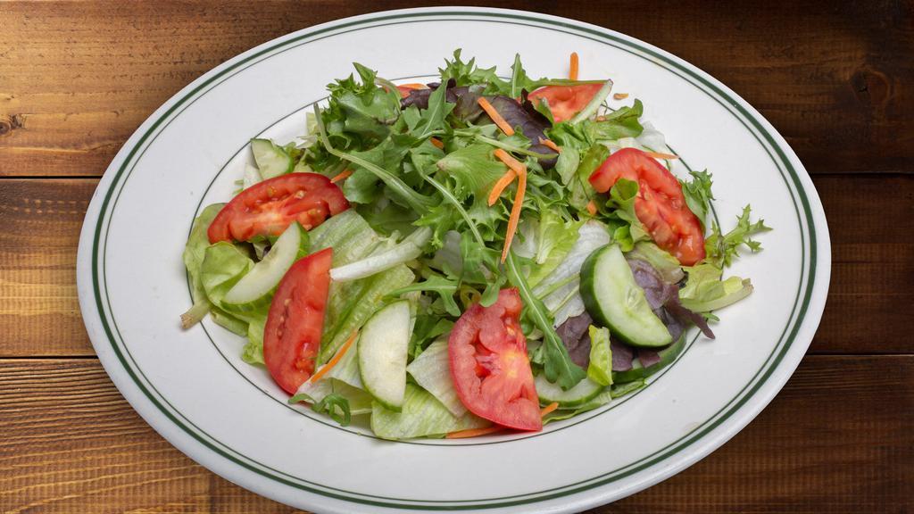 16. Green Salad - سالاد فصل · Lettuce, tomatoes and cucumbers served with your choice of ranch or Italian dressing