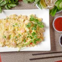 45. Com Chien Duong Chau · Shrimp fried rice or combination fried rice.