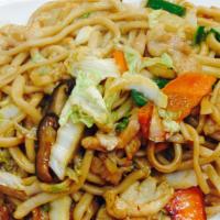 Fried Thick Noodles-Shanghai Style上海粗炒面 · 