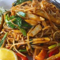 Spicy Noodle · Gluten free. Stir-fried rice noodles with red bell peppers, bean sprouts, onions, mushrooms,...