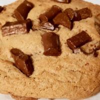 Chocolate Chip Cookie Jumbo · A big Triple chocolate Chip Cookie 4.5 Oz.