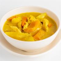 Ka-ree · Vegetarian. Yellow curry sauce cooked in coconut milk with potatoes, onions, carrots & kaboc...