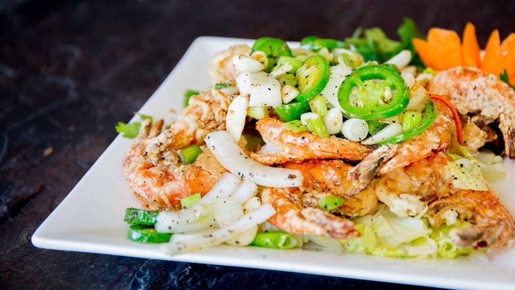 Vegetable Prawns · Fresh prawns with broccoli, zucchini, carrots, cabbage, and mushrooms.
