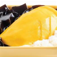 Mango w/ Grass Jelly In Vanilla Frost芒果白雪涼粉 · 芒果白雪涼粉 Mango is rich in vitamin A, vitamin C with grass jelly is certainly another impressiv...