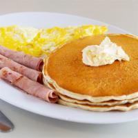 8. Pancakes Con Huevo · 
