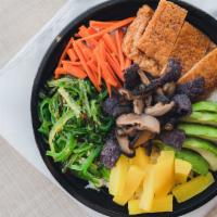 Futo Bowl · Inari, avocado, Japanese pickle, seaweed salad, shiitake mushroom, taro chips