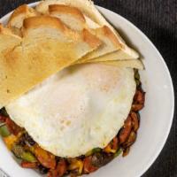 Jimmy’s Skillet · Linguiça, mushrooms, bell pepper, onion, and cheddar, topped with 3 eggs any style.
