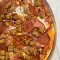 6. All Meat Pizza · Pepperoni, Salami, Sausage, beef, Linguica & Canadian Bacon