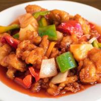 35.  Sweet And Sour Chicken 甜酸鸡肉 · 