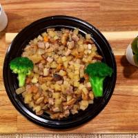 Tai Shan Style Fried Rice · 台山油饭
Cơm Niêu Tai Shan